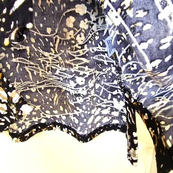 NWOT•Emily Daniels Blouse (M) - Picture 5 of 7